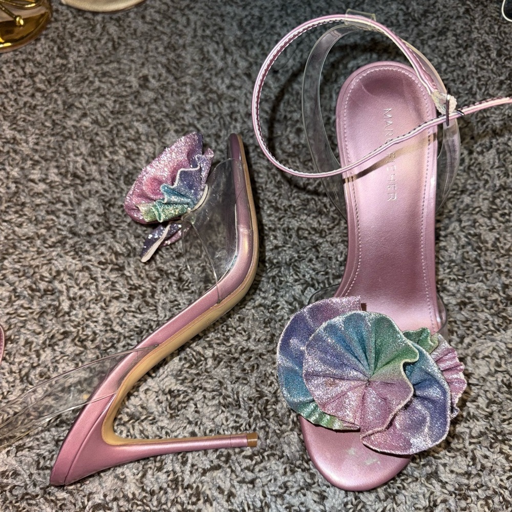 MARC FISHER heels 
*ONLY WORN ONCE*